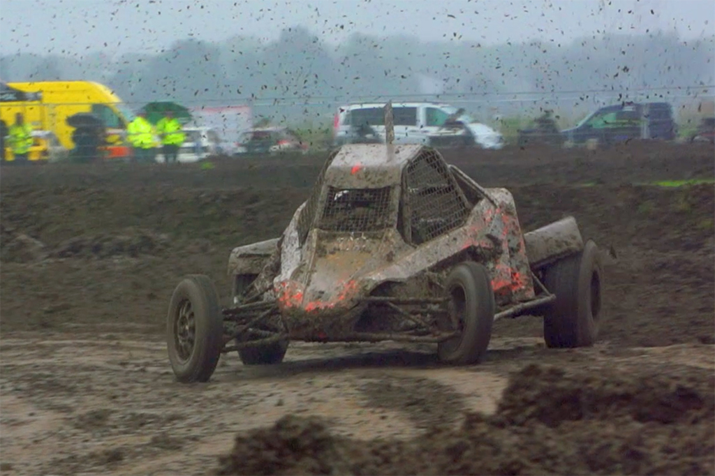 CrozzTV: Spoedcursus 'crossen in de regen' met Jan Maarten Schuurman — DeCrozz.nl - DeCrozz.nl