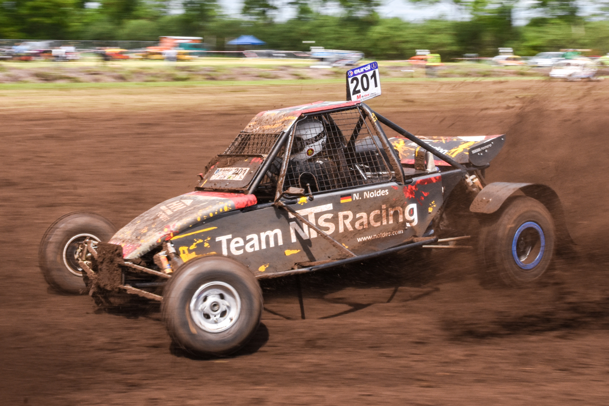 NK Gersloot: Noldes boekt 'droomzege' in eerste NK-finale Juniorbuggy - DeCrozz.nl
