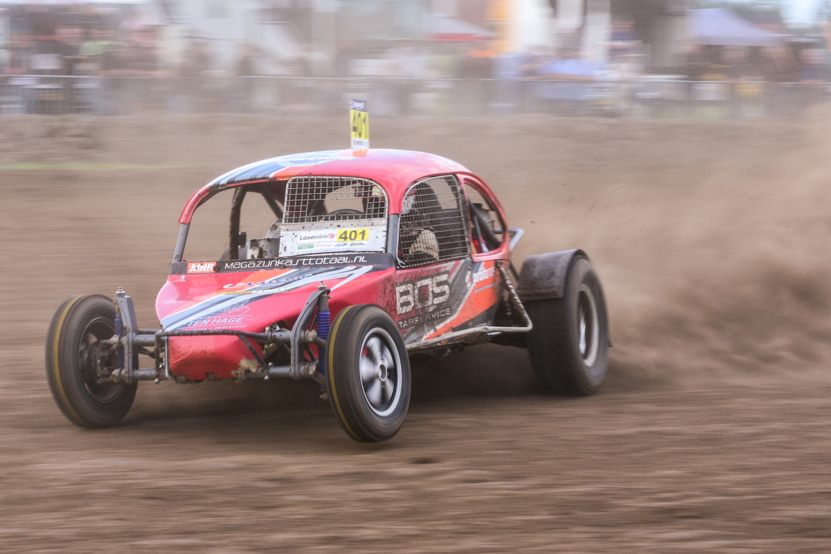 NK Autocross – Ferwoude: Postma en Kruis pakken nationale titels in Friesland — DeCrozz.nl - DeCrozz
